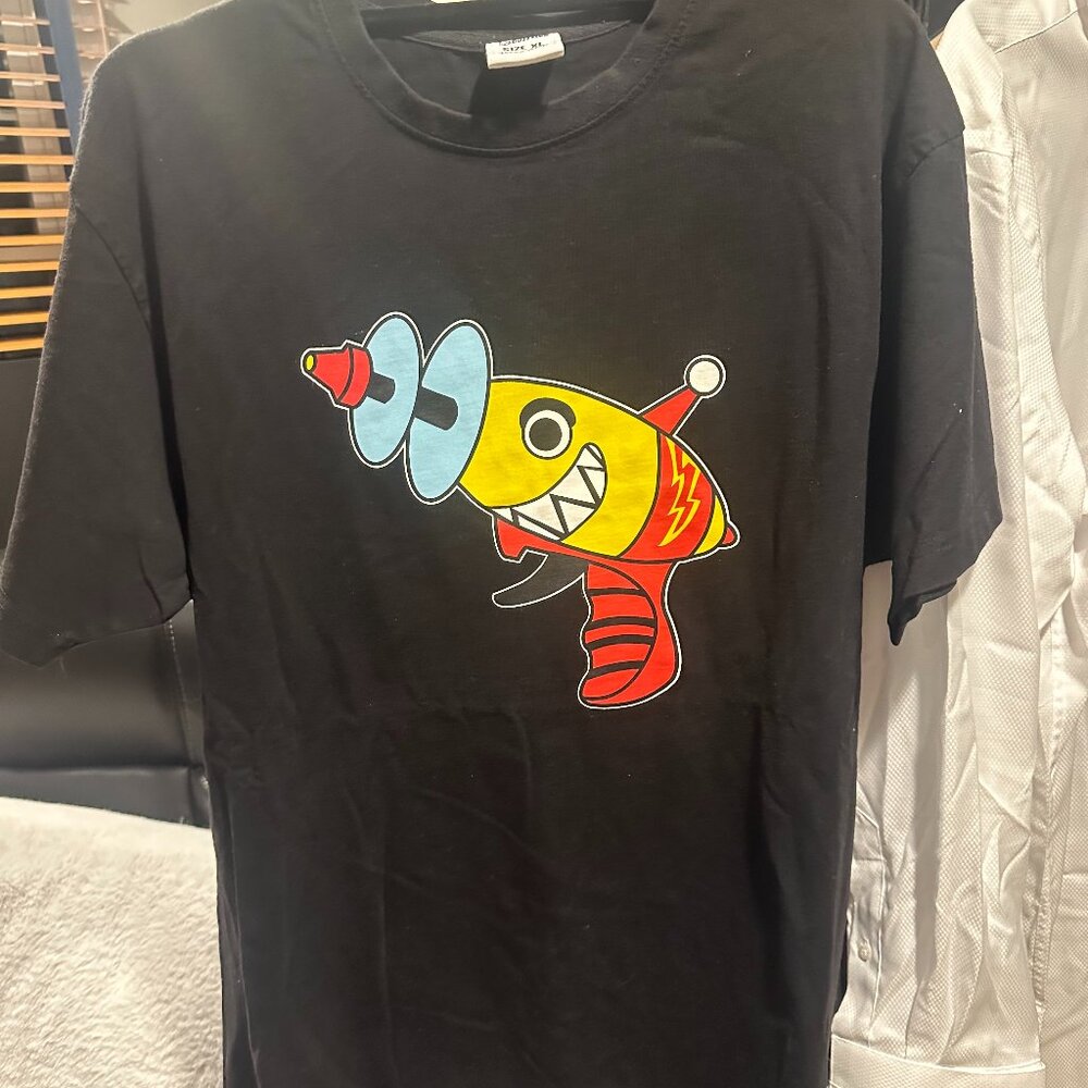 Billionaire Boys Club T-shirt Ray Gun logo on front